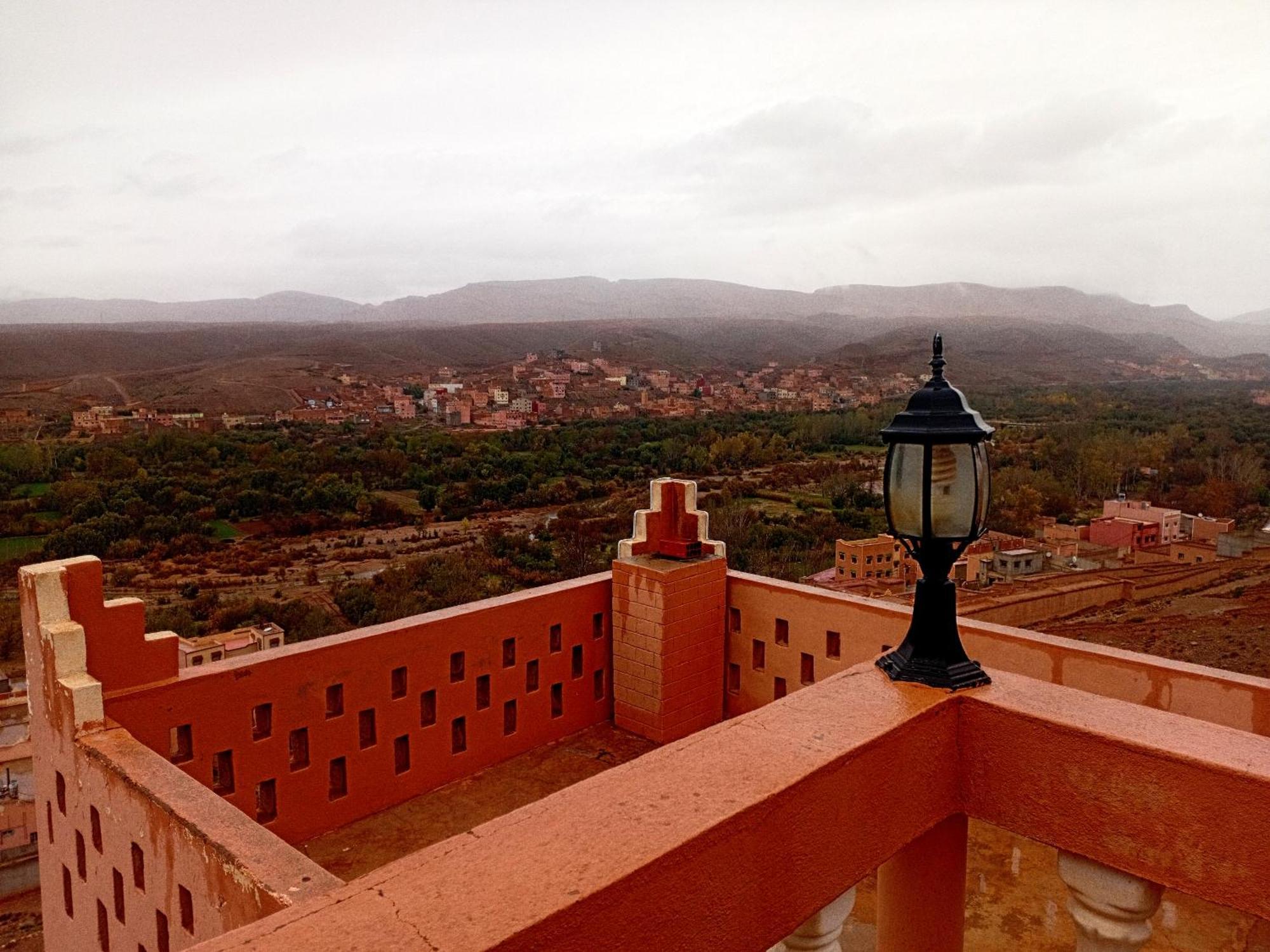 Hotel Almanader Boumalne Dades Exterior foto